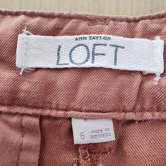 Loft Linen Cotton Shorts in Color Clay - Picture 4 of 5